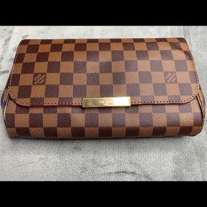 Authentic Louis Vuitton Favorite MM Damier Ebene